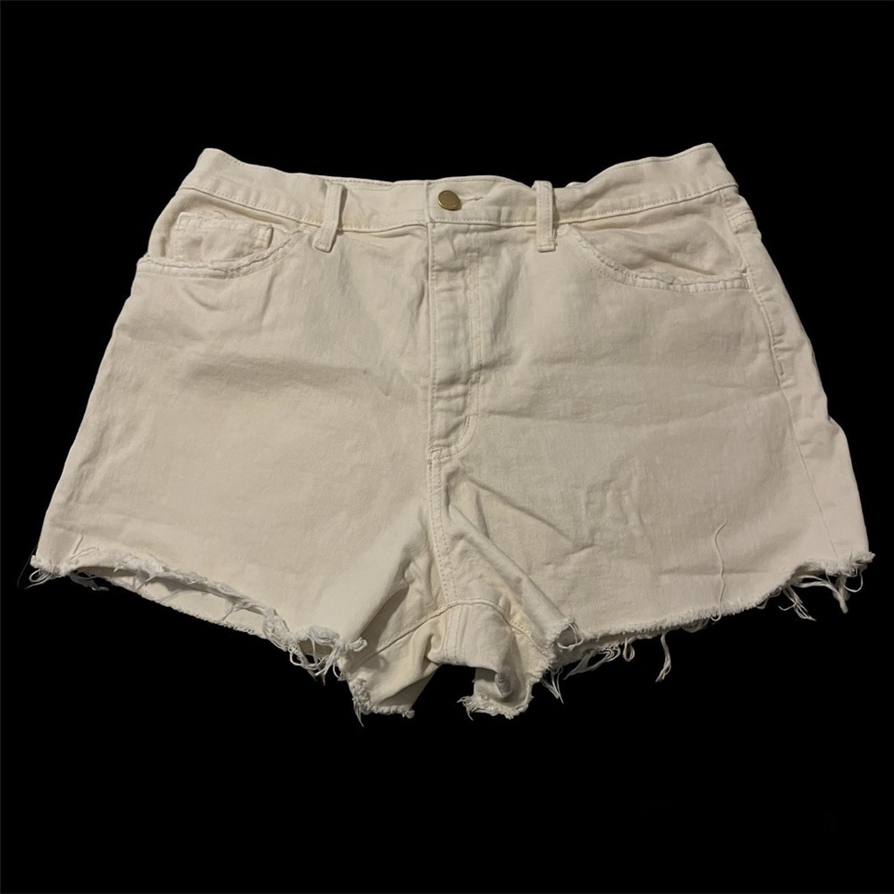 Universal Thread High Rise Shortie Denim White Raw Edge Women’s Shorts Size 14